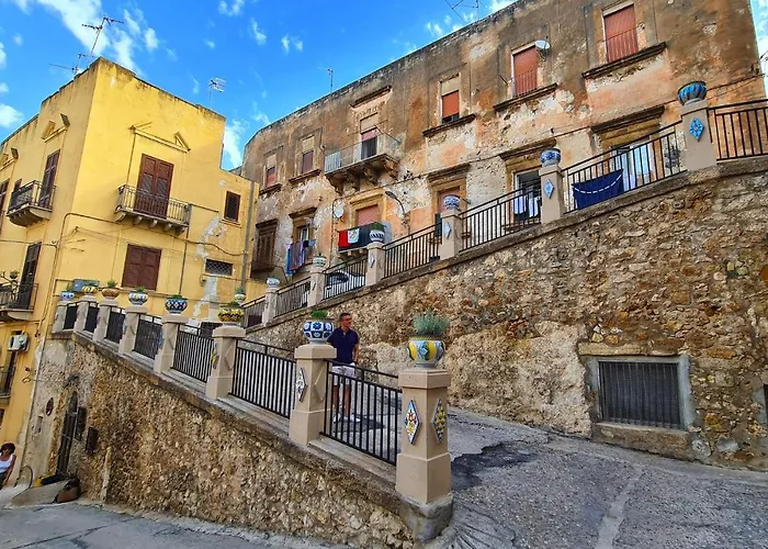 Blue Monolocale Centro Nyaraló Sciacca