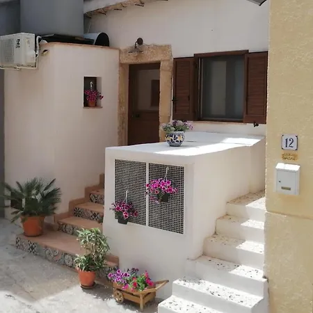 Blue Monolocale Centro * Sciacca